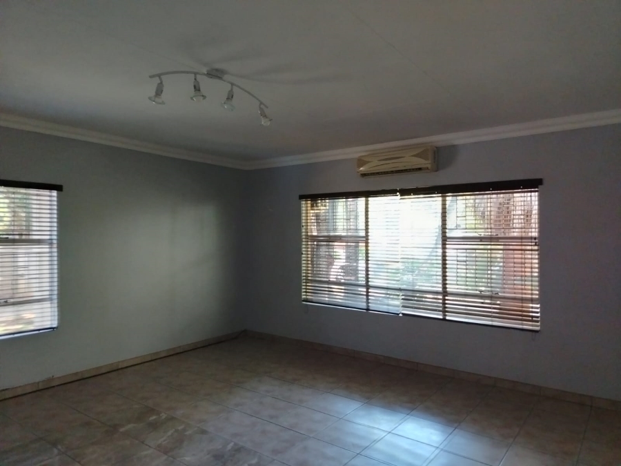 4 Bedroom Property for Sale in Protea Park North West